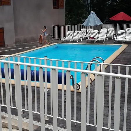Agreable Avec Balcon Dans Calme Cauterets