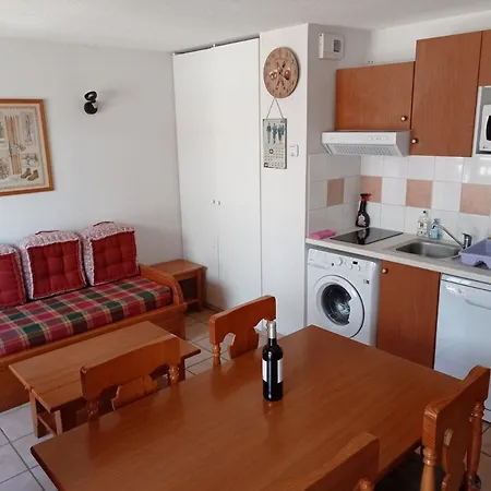 Apartment Agreable Avec Balcon Dans Calme