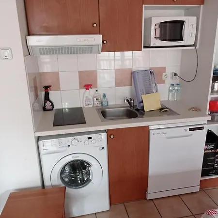 Apartment Agreable Avec Balcon Dans Calme *