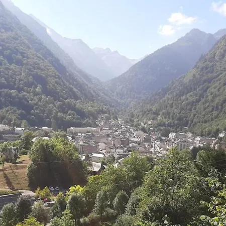 Agreable Avec Balcon Dans Calme * Cauterets