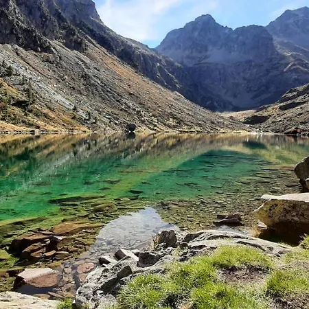 Agreable Avec Balcon Dans Calme Apartment