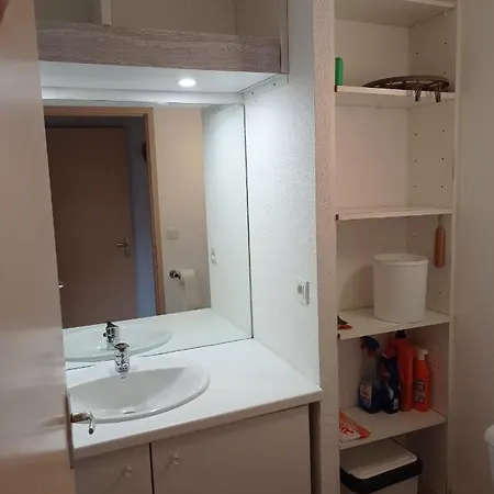 Agreable Avec Balcon Dans Calme * Cauterets